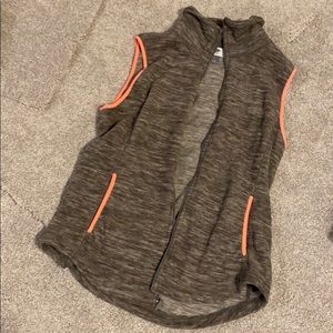 Old navy zip up fleece vest medium